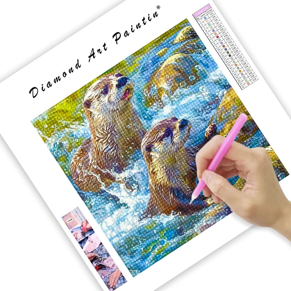 Seeotter spielen im Fluss - Diamant-Kunstgemälde